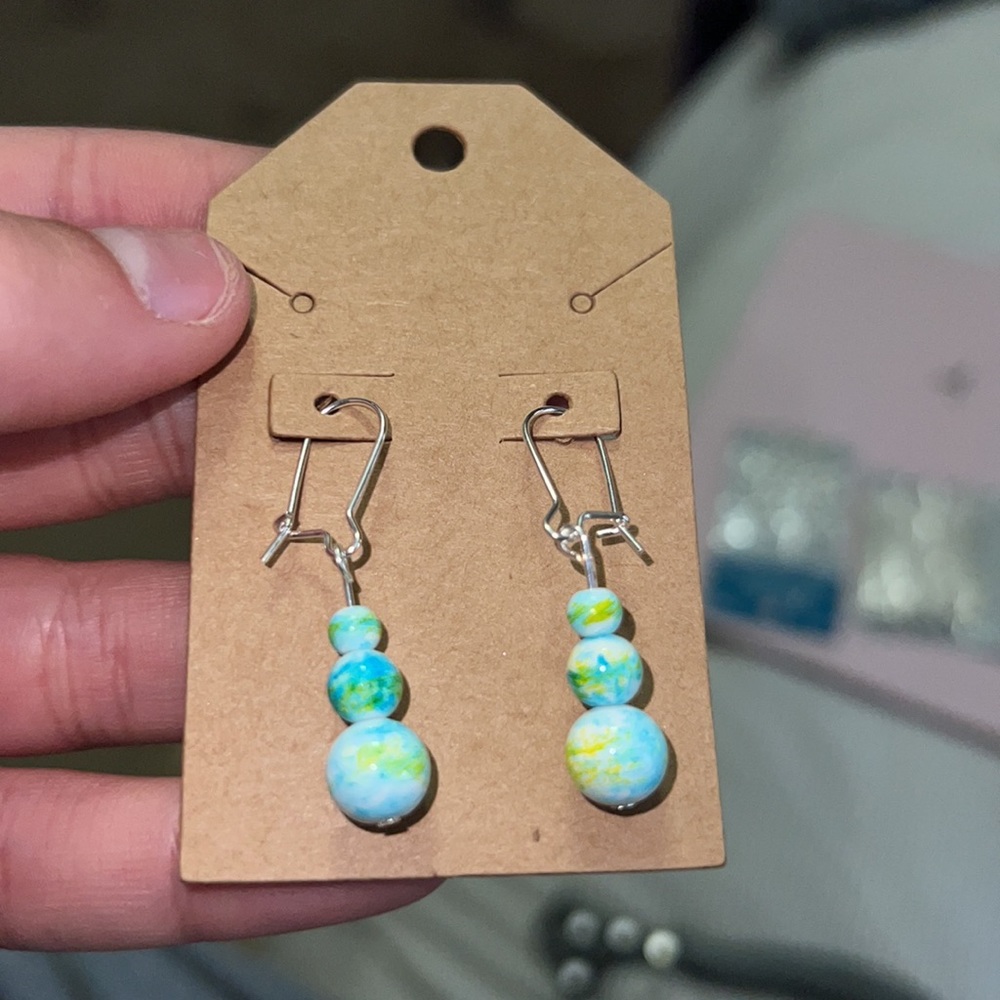 AQUAMARINE DANGLES